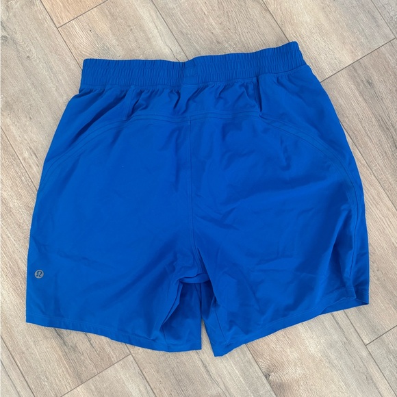 Lululemon Pacebreaker 7in - Picture 2 of 2